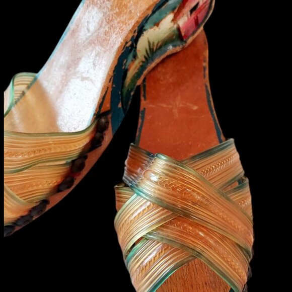 Rare 1940s Philippines Wedge Sandal Childs Shoe Hand Painted Carved Wood WWII - Picture 2 of 9
